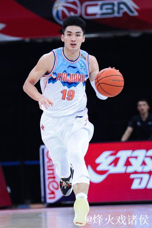 俱乐部杯-于德豪14+9山东力克广厦 布朗26分 俱乐部杯-于德豪14+9山东力克广厦 布朗26分